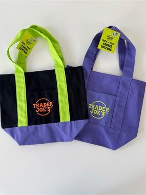 NWT Trader Joe’s Trick-or-Treat Mini Canvas Tote Bags Set of 2 Halloween